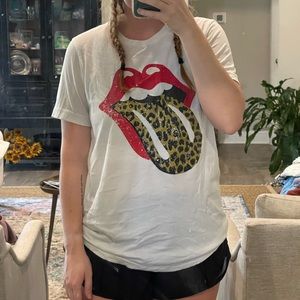 boutique rolling stones tee